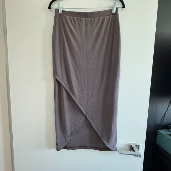 NWT lululemon Drapey Softstreme Column Midi Skirt Espresso Sz Medium - Picture 4 of 5